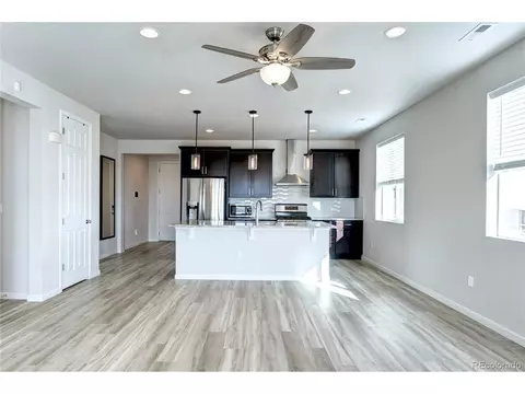 27309 E 10th Dr, Aurora, CO 80018 photo 11