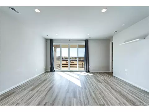 27309 E 10th Dr, Aurora, CO 80018 photo 6