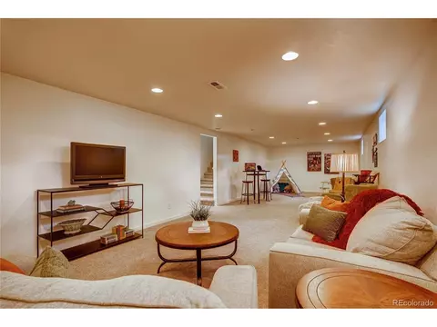 6370 Brooks Dr, Arvada, CO 80004 photo 20