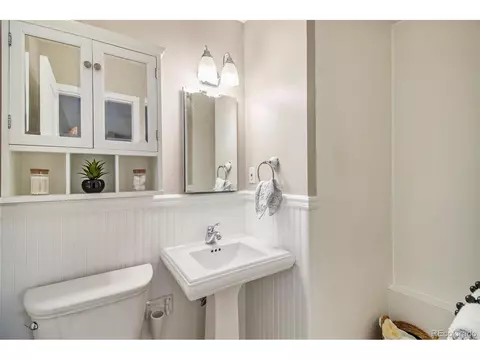 6203 E Oregon Pl, Denver, CO 80224 photo 14