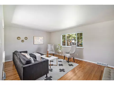 6203 E Oregon Pl, Denver, CO 80224 photo 4