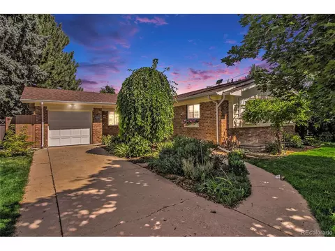6203 E Oregon Pl, Denver, CO 80224