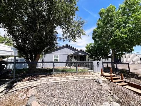 2001 W Vassar Ave, Englewood, CO 80110