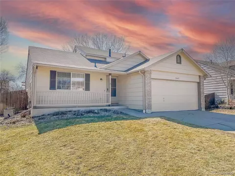 1649 Deerwood Dr, Longmont, CO 80504