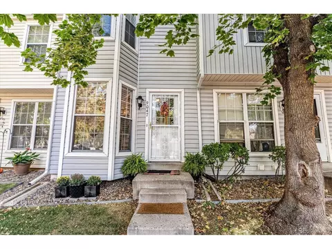 9047 W Floyd Ave, Lakewood, CO 80227