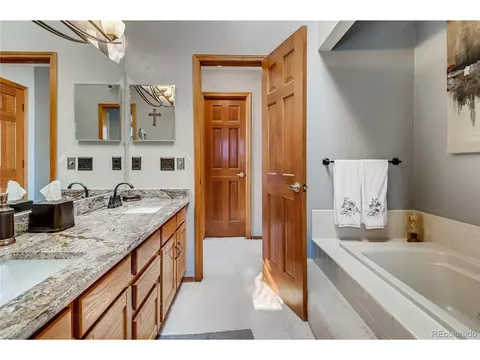 960 E 130th Dr, Thornton, CO 80241 photo 16