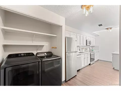 6428 E Bates Ave, Denver, CO 80222 photo 14