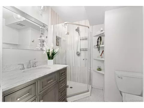 6428 E Bates Ave, Denver, CO 80222 photo 18