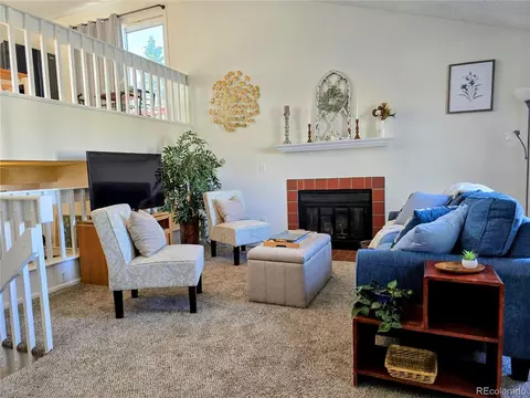 17968 E Bethany Pl, Aurora, CO 80013 photo 3