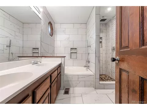 16776 E Hialeah Ave, Centennial, CO 80015 photo 12