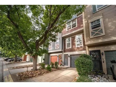 11883 E Kepner Dr, Aurora, CO 80012 photo 2
