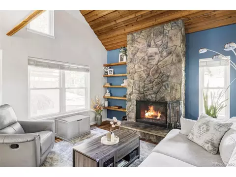 2645 S Xanadu Way #B, Aurora, CO 80014