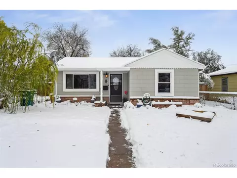 1141 Moline St, Aurora, CO 80010