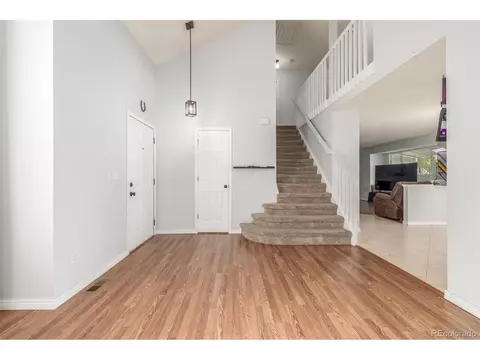 20189 E Berry Ln, Centennial, CO 80015 photo 9