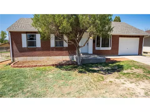 1827 Jerry Murphy Rd, Pueblo, CO 81001