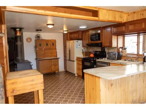 407 S Loma St, Creede, CO 81130 photo 11