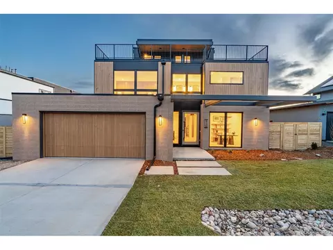 Exterior - 2116 Vine Ave, Boulder, CO 80304 photo 3 of 6
