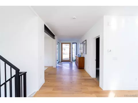 Entry Way - 2116 Vine Ave, Boulder, CO 80304 photo 1 of 4