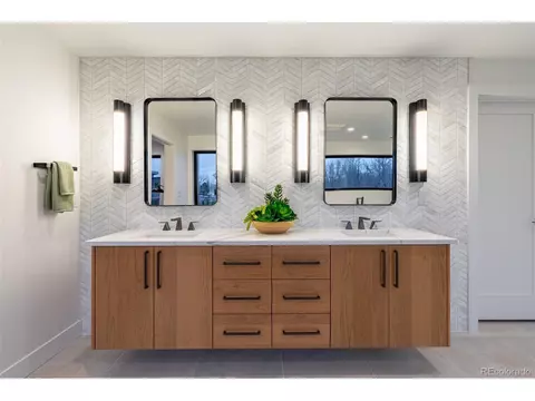 Bath - 2116 Vine Ave, Boulder, CO 80304 photo 5 of 10