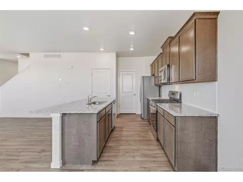 27502 E Cedar Ave, Aurora, CO 80018 photo 9