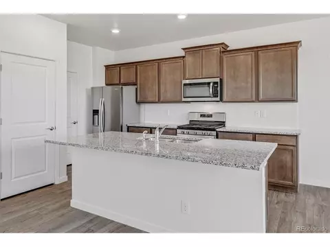 27502 E Cedar Ave, Aurora, CO 80018 photo 6