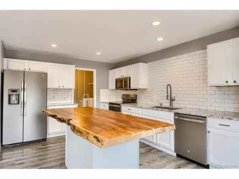 22044 E Berry Pl, Aurora, CO 80015 photo 8