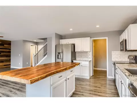 22044 E Berry Pl, Aurora, CO 80015 photo 7