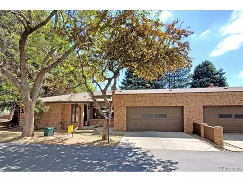 8542 W 10th Ave, Lakewood, CO 80215