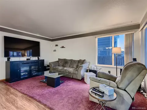 4934 Eureka Ct, Denver, CO 80239 photo 11