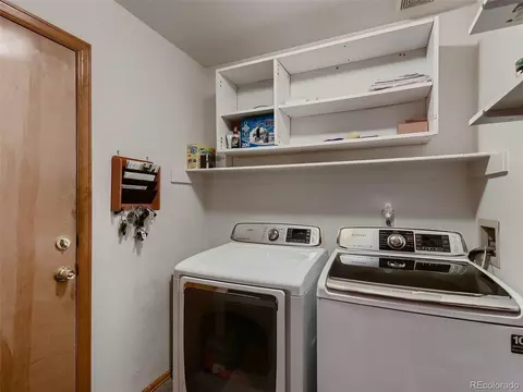 4934 Eureka Ct, Denver, CO 80239 photo 25