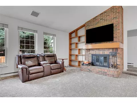 2236 S Eagle Ct, Aurora, CO 80014 photo 5