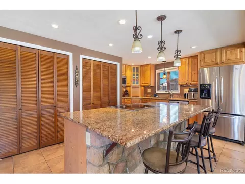 864 Summit Dr, Dillon, CO 80435 photo 10