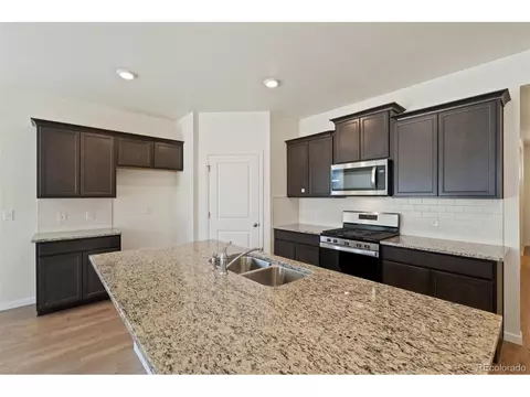 119 Racer St, Bennett, CO 80102 photo 9
