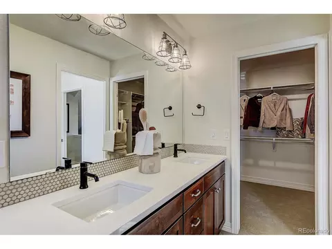 16262 E 111th Dr, Commerce City, CO 80022 photo 8