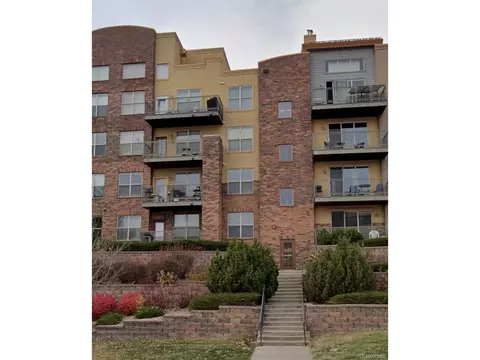 9019 E Panorama Cir #D213, Englewood, CO 80112