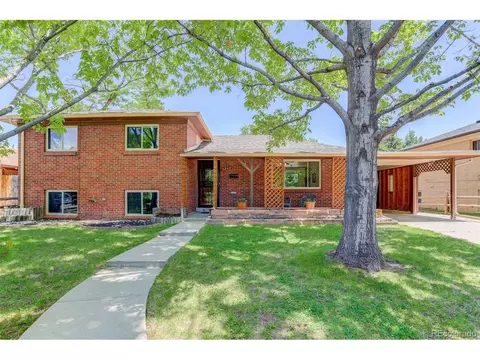 2260 Nome St, Aurora, CO 80010