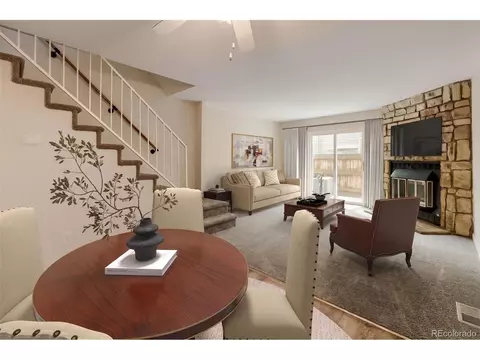 1811 S Quebec Way #205, Denver, CO 80231