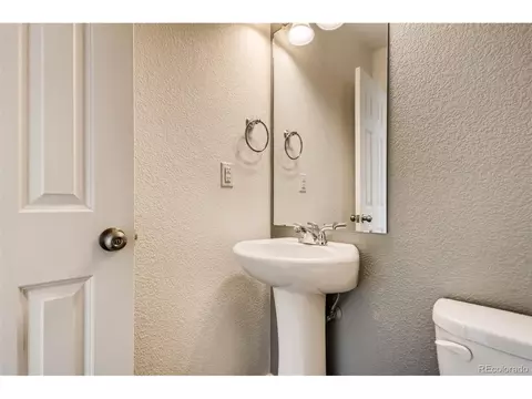 19191 E 55th Ave, Denver, CO 80249 photo 9