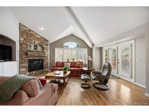 14011 E Chenango Dr, Aurora, CO 80015 photo 2
