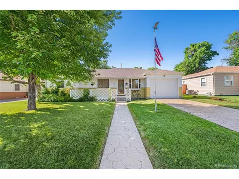 1960 Carrol Ct, Thornton, CO 80229