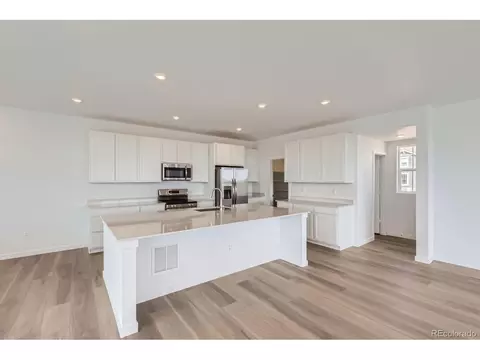 6716 E 149th Ave, Thornton, CO 80602 photo 2