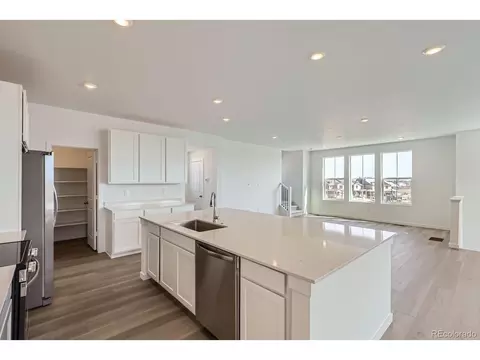 6716 E 149th Ave, Thornton, CO 80602 photo 3