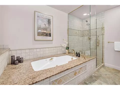 Bath - 400 E 3rd Ave #1004, Denver, CO 80203 photo 1 of 7