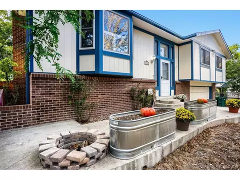 7533 W Ottawa Pl, Littleton, CO 80128