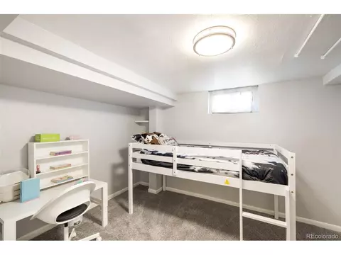 Bedroom - 7600 E 22nd Ave, Denver, CO 80207 photo 6 of 8