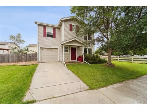 10682 Butte Dr, Longmont, CO 80504