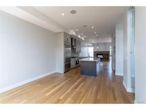 777 28th St, Denver, CO 80205 photo 5