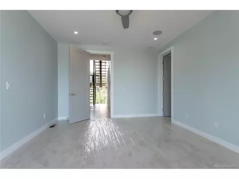 777 28th St, Denver, CO 80205 photo 15