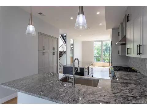 777 28th St, Denver, CO 80205 photo 6