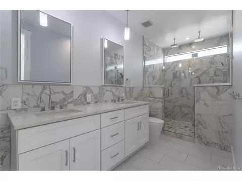 777 28th St, Denver, CO 80205 photo 17